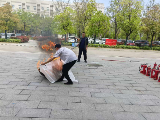 abb7ee7b-1d46-4638-a305-6ff7f6d08063.png abb7ee7b-1d46-4638-a305-6ff7f6d08063.png